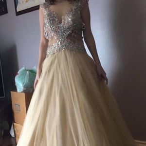 FOR SALE NEW jovani prom gown